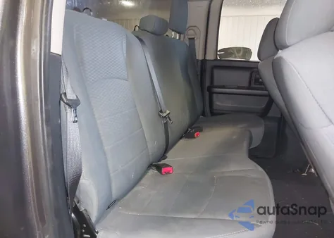 2018 Ram 1500 Express 4X4 6'4 Box from USA, damaged, VIN 1C6RR7FG2JS158976